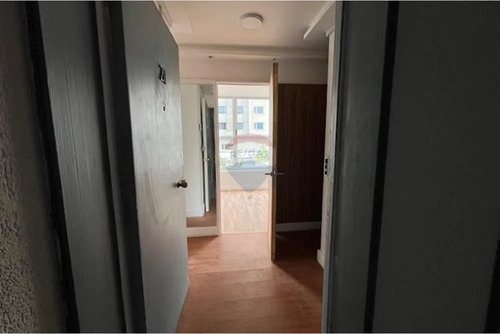 En Venta Oficina Con 3 Privados Y Recepción,
