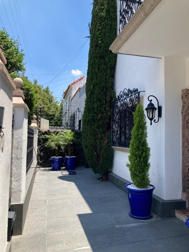 Imagen 2 de 22 de Preciosa Casa En La Mejor Calle De Anzures