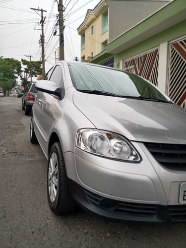 Volkswagen Fox 2010 1.6 Vht Plus Total Flex 5p