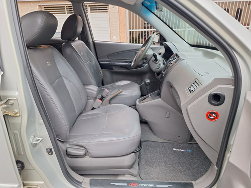 Hyundai Tucson 2.0 MPFI GLS 16V 143CV 2WD GASOLINA 4P AUTOMÁTICO