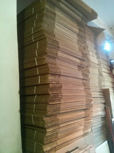 13 Caixas Papelão Duplex 60x30x30 + 1 Fita Adesiva 45mmx100m (Usado)