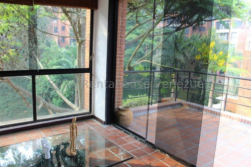 Se Vende Precioso Townhouse En La Boyera Con Pozo De Agua
