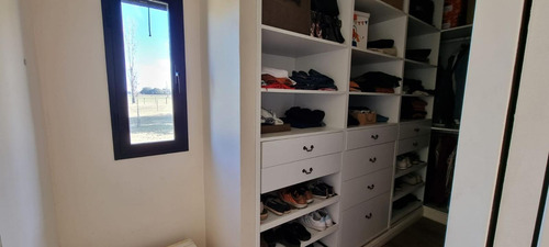 Venta Casa Chacra 4 Ambientes Barrio La Catalina Carlos Keen Lujan