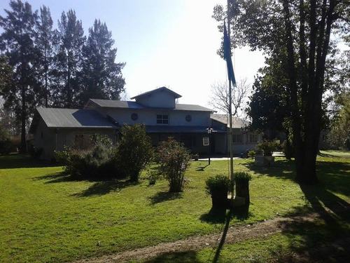 Venta De Inmueble En El Partido De Gral.las Heras( Villars)