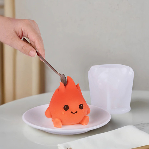 Molde Pequeño Para Tartas En Forma De Llama En Z 6001
