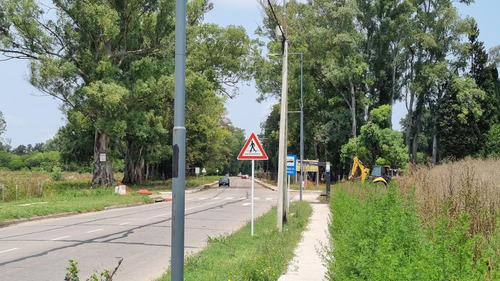 Imagen 10 de 12 de Terreno - Longchamps
