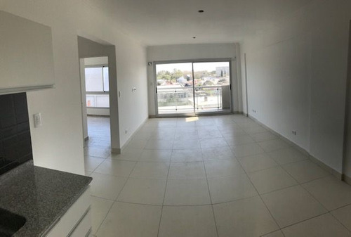 Departamento En Venta En Avellaneda Centro