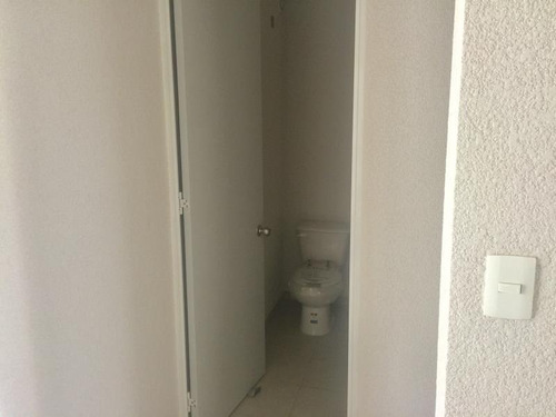 Imagen 3 de 9 de Casa Sola En Venta Lomas De La Plata