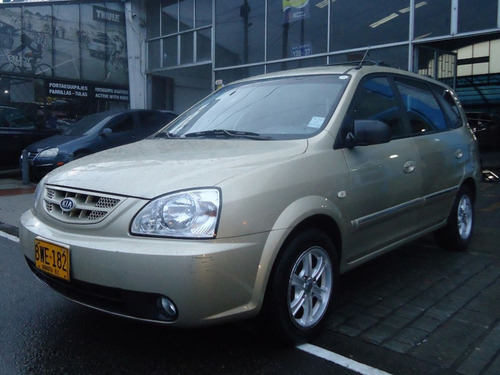 Kia Carens