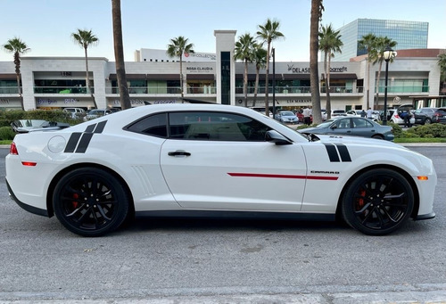 Imagen 8 de 13 de Chevrolet Camaro Zl1 2014
