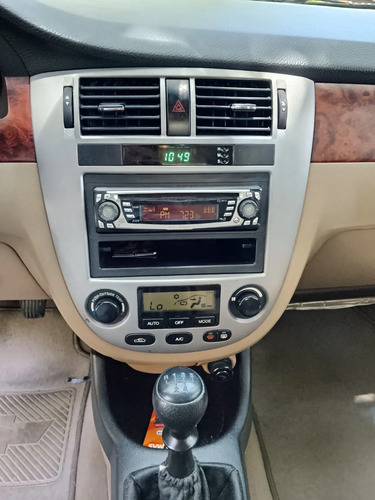Chevrolet Optra 1.4 L
