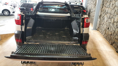 Fiat Strada Hard Working