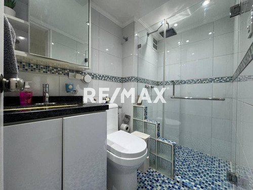 Apartamento En Venta En Urbanización Base Aragua