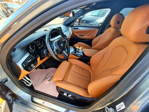 Imagen 13 de 15 de Bmw Serie 5 550i M 2019