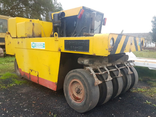 Compactador Neumático Tortone Rna-130