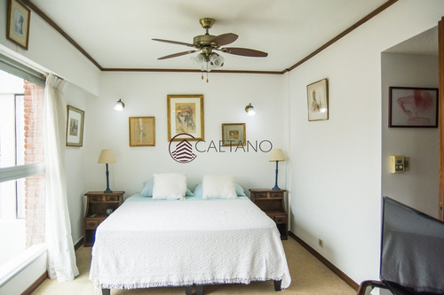Departamento En Venta, 3 Dormitorios Con Linda Vista Al Mar.-ref:2510