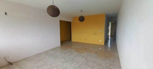 Imagen 4 de 14 de Apartamento Bueno Bonito Y Barato En Palo Negro 04166467687