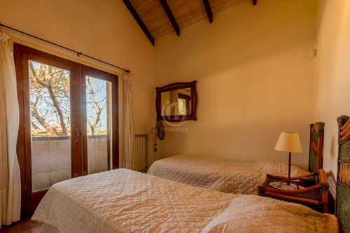 Venta De Casa San Rafael 4 Dormitorios