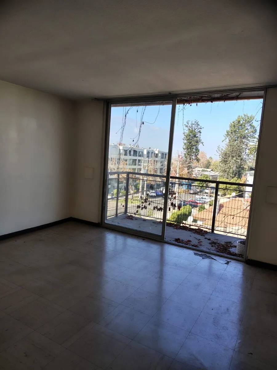 Imagen 3 de 12 de Estupendo Departamento En La Reina, A Pasos Del Metro.