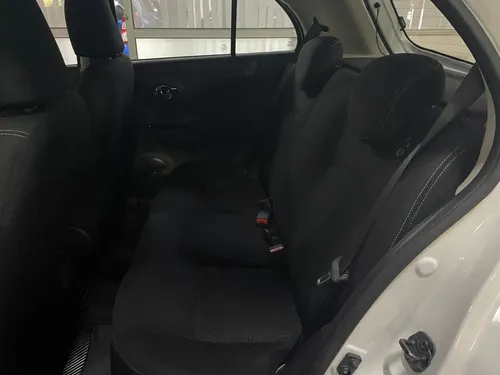 Nissan March 1.6 Advance At