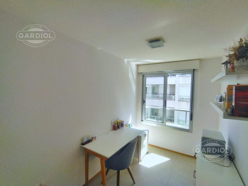 Imagen 20 de 20 de Alquiler Apartamento 2 Dormitorios Con Garaje Posibilidad Mobiliario- Tres Cruces