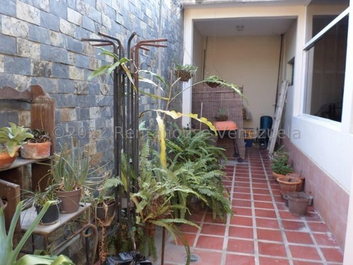 Imagen 26 de 30 de Casa En Venta En Fundalara Barquisimeto