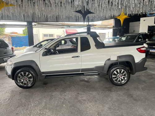 Fiat Strada Strada 1.8 MPI ADVENTURE CE 16V FLEX 2P MANUAL