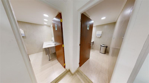 Local Comercial En Venta En Vitacura