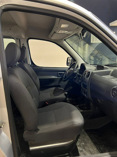 Imagen 13 de 16 de Peugeot Partner