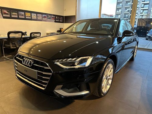 Audi A4 2.0 40 Tfsi Front