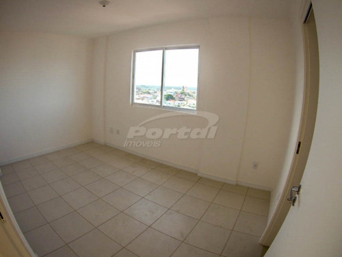 Excelente Apartamento Com 2 Quartos, Sendo 1 Suíte, A Cerca De 100 Metros Do Mar (cód. 8165) - 3578165v