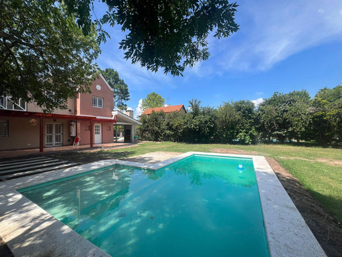 Casa En Alquiler En Barrio La Casualidad Pilar