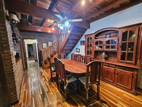 Casa En Venta 5 Ambientes En Ituzaingó Norte