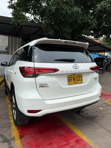 Toyota Fortuner 2.4 Street At 7As
