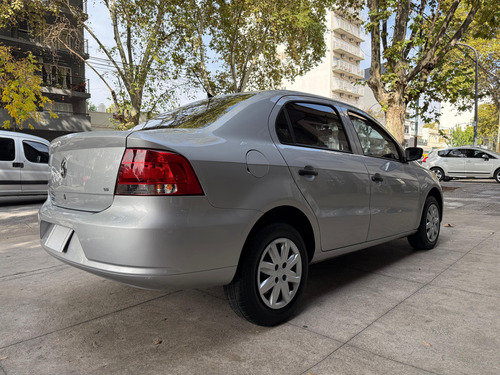 Volkswagen Voyage 1.6 Comfortline 101cv