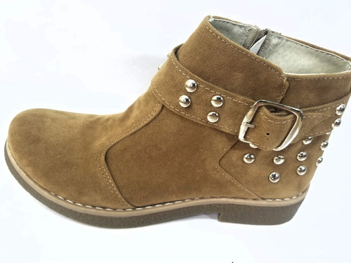 Botas Con Tachas