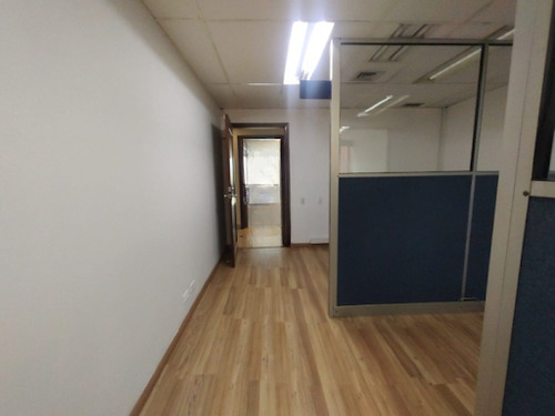 Oficinas En Arriendo Milla De Oro 473-15019