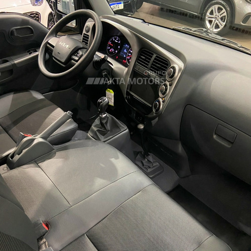 Kia Bongo 2.5 TD DIESEL STD CS 4x4 MANUAL