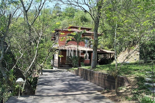 Imagem 6 de 30 de Casa Maravilhosa Dentro De Condominio De Lotes Grandes 1830m², Composto Por Casa Principal Com 3 Quartos (2 Suítes) E Anexo. - Ca00474 - 69414081