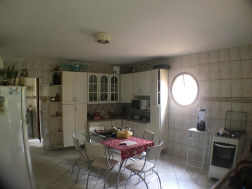 Imagem 10 de 15 de Chácara À Venda, 2 Quartos, 1 Suíte, 6 Vagas, Praia Dos Namorados - Americana/sp - 21773