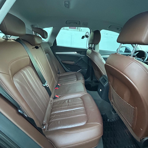 Audi Q5 2.0 L T Select Dsg