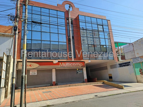 Bella Oficina En Venta Amoblada Zona Centro Calle Rivas Maracay 25-17456 Hc