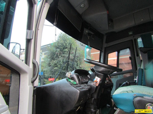 Hino Fc9j