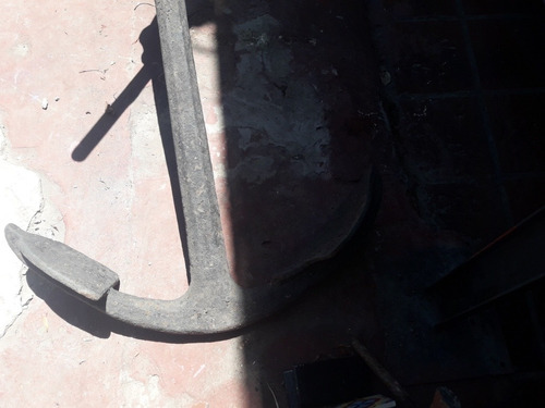 Antigua Ancla En Fundición +70 Kg De Importante Embarcación (Usado)