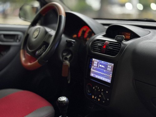 Chevrolet Corsa 1.8 Ss Flex Power 5p