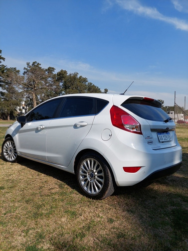 Imagen 12 de 15 de Ford Fiesta Fiestas Kinetic