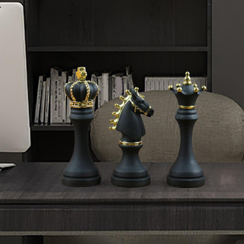 3 Estatuas De Ajedrez Internacionales, Piezas De Negro