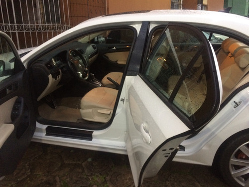 Jetta Confortline Tiptronic Flex 2011/2012 Pacote Premiun