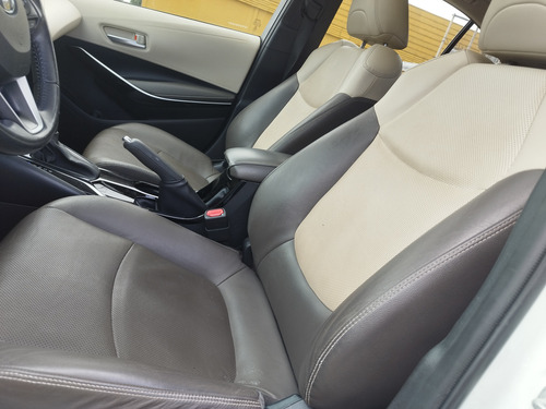 Toyota Corolla 1.8 Altis Premium Hybrid Flex Aut. 4p Hibrido Flex
