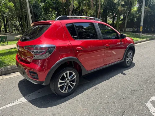 Renault Stepway 1.6 Dynamique / Intens Automática